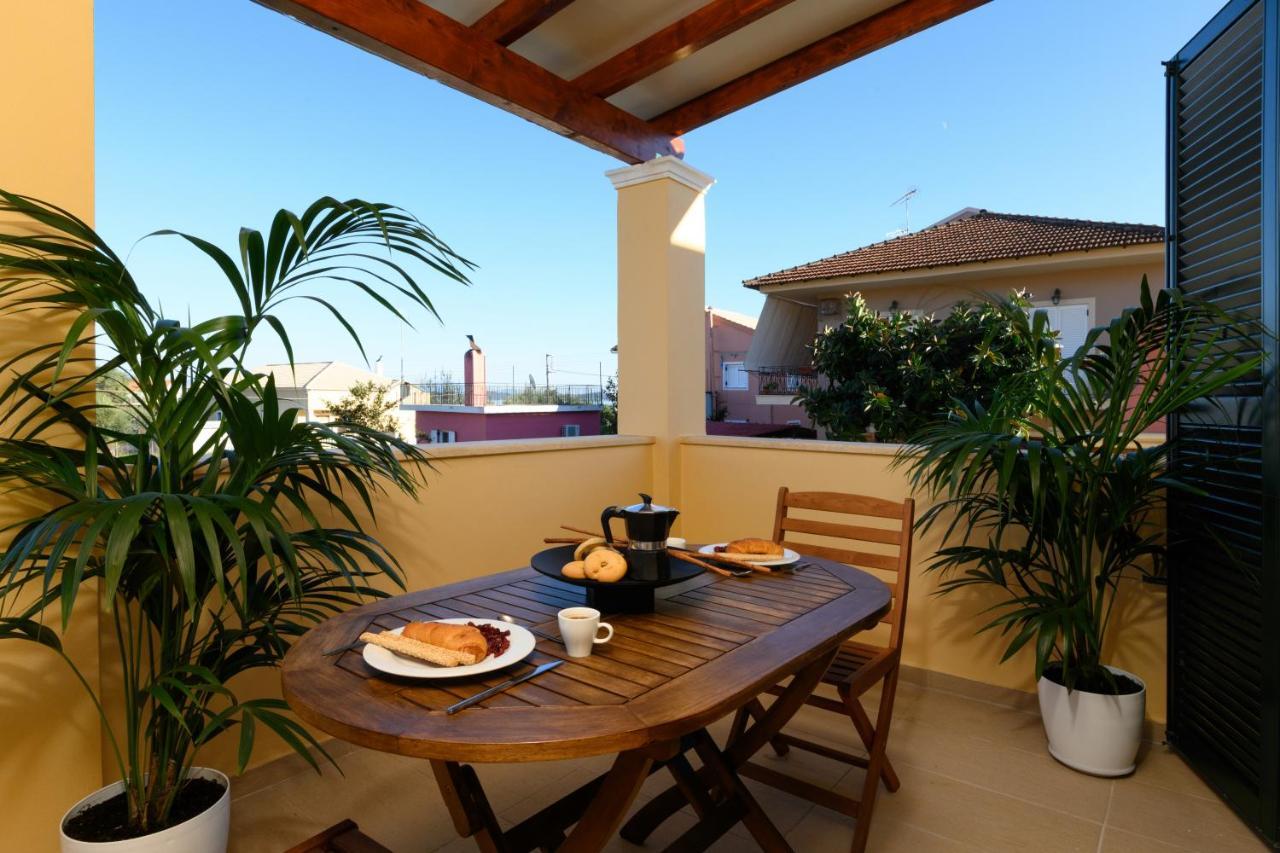 Casa Dell Amore Petrití Esterno foto